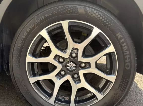 Suzuki XL7 1.5L 2022 - SUV 7 chỗ đô thị nhập khẩu Indonesia