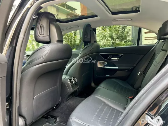 Mercedes-Benz C300 AMG 2023 - NHẬP KHẨU, BLACK EDITION