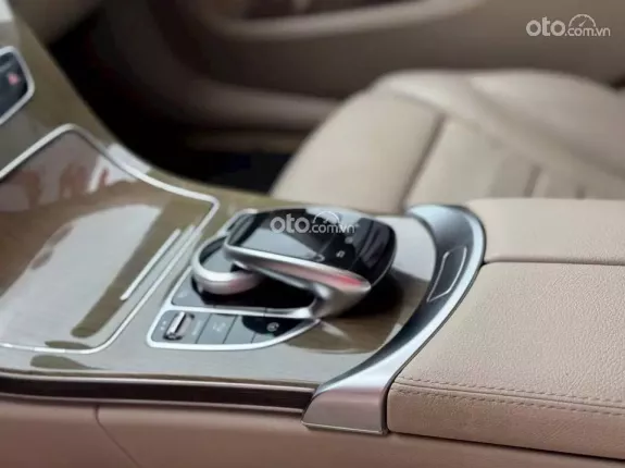 Mercedes-Benz C250 Exclusive 2016 - Trắng-Kem cực đẹ