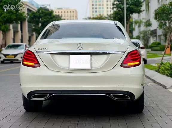 Mercedes-Benz C250 Exclusive 2016 - Trắng-Kem cực đẹ