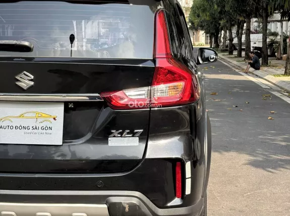 Suzuki XL7 1.5L 2022 - SUV 7 chỗ đô thị nhập khẩu Indonesia