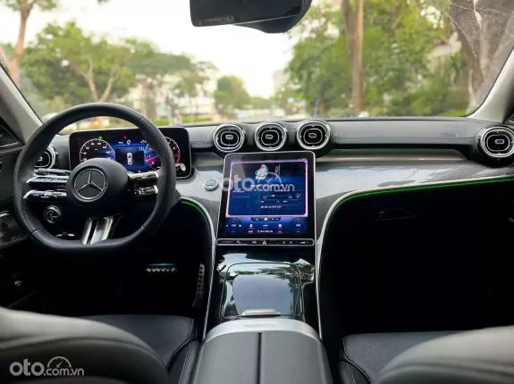 Mercedes-Benz C300 AMG 2023 - NHẬP KHẨU, BLACK EDITION