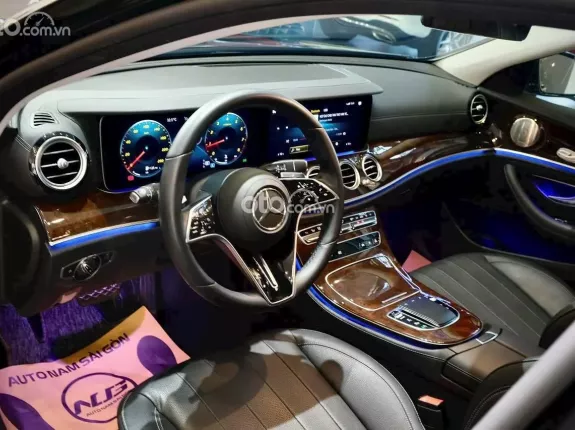 Mercedes-Benz E200 Exclusive 2022 - Xe lướt ít sử dụng như mới