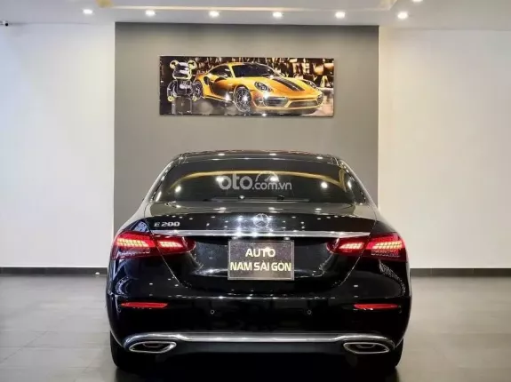 Mercedes-Benz E200 Exclusive 2022 - Xe lướt ít sử dụng như mới
