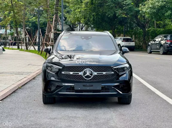 Mercedes-Benz GLC 300 4Matic 2023 - Mercedes GLC300 4Matic 2023 lướt nhẹ 19.000km cực đẹp