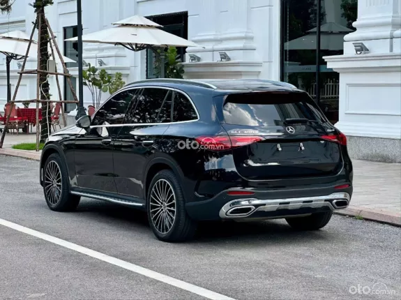 Mercedes-Benz GLC 300 4Matic 2023 - Mercedes GLC300 4Matic 2023 lướt nhẹ 19.000km cực đẹp