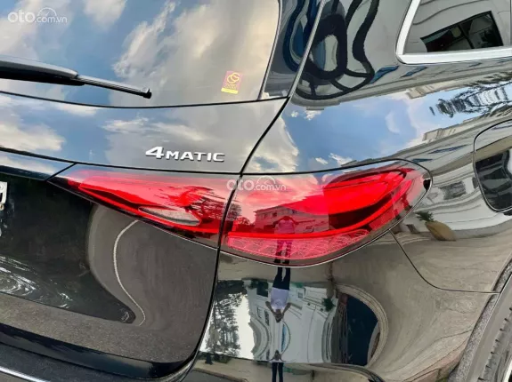 Mercedes-Benz GLC 300 4Matic 2023 - Mercedes GLC300 4Matic 2023 lướt nhẹ 19.000km cực đẹp