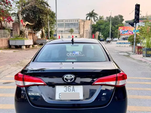 Toyota Vios 1.5E MT 2022 - Xe 36 đẹp zin