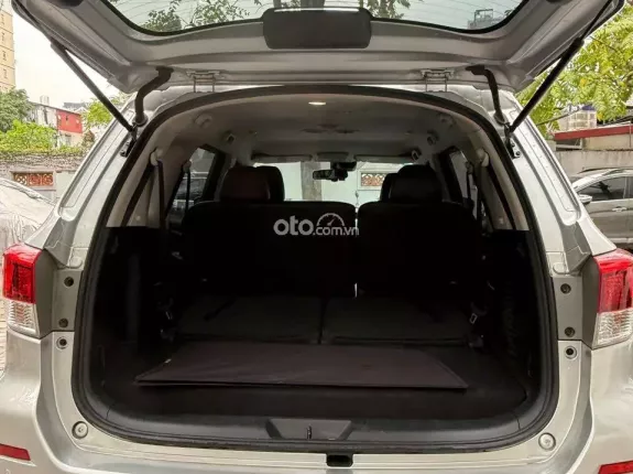 Nissan Terra 2018 - Xe đẹp màu bạc