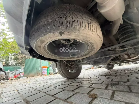 Nissan Terra 2018 - Xe đẹp màu bạc