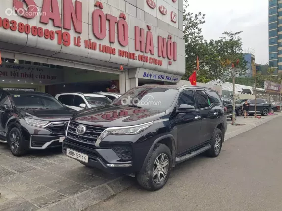Toyota Fortuner 2021 - Xe bảo dưỡng thường xuyên, giá tốt liên hệ em