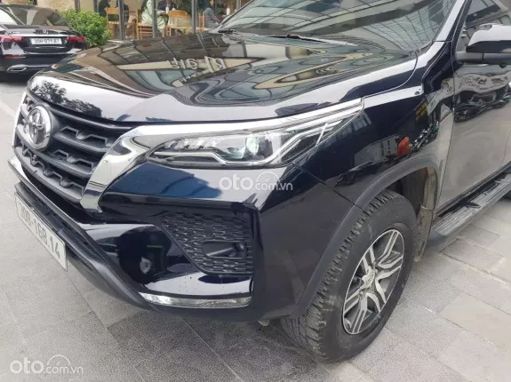 Toyota Fortuner 2021 - Xe bảo dưỡng thường xuyên, giá tốt liên hệ em