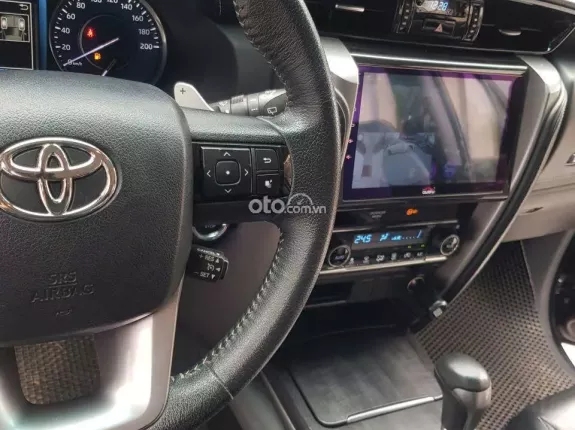 Toyota Fortuner 2021 - Xe bảo dưỡng thường xuyên, giá tốt liên hệ em