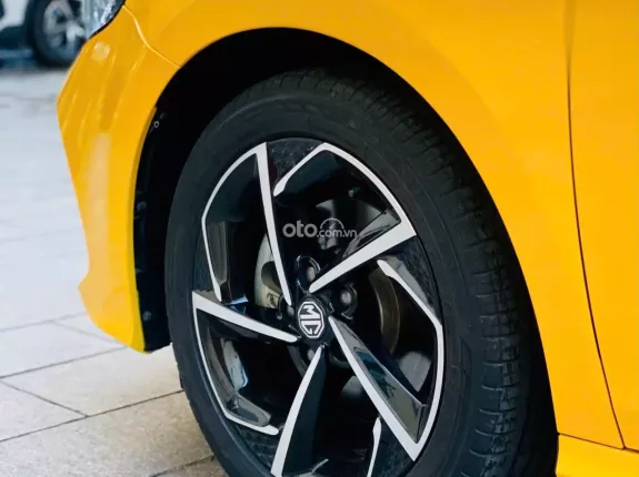 MG 5 1.5L Luxury 2022 - Xe sedan giá tốt tại Bình Dương