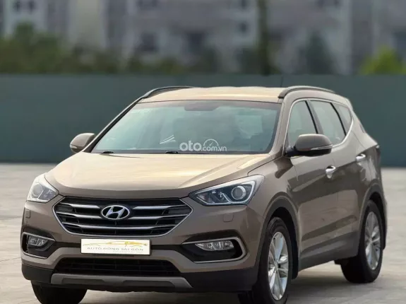 Hyundai Santa Fe 2.2 Dầu Cao cấp 2017 - SUV 7 chỗ - 13 vạn km - Biển HCM - Xe cá nhân
