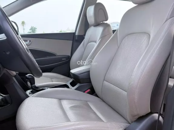 Hyundai Santa Fe 2.2 Dầu Cao cấp 2017 - SUV 7 chỗ - 13 vạn km - Biển HCM - Xe cá nhân