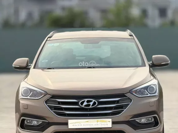 Hyundai Santa Fe 2.2 Dầu Cao cấp 2017 - SUV 7 chỗ - 13 vạn km - Biển HCM - Xe cá nhân