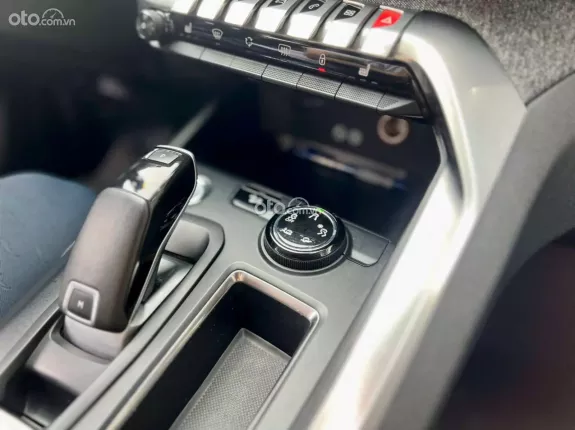 Peugeot 3008 Allure 2020 - Xe đi cực ít, trang bị màn 360, giá cực tốt