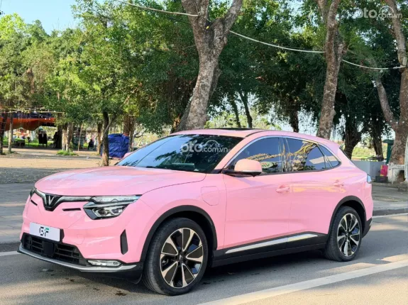 VinFast VF8 2024 - Giá rẻ cần bán gấp