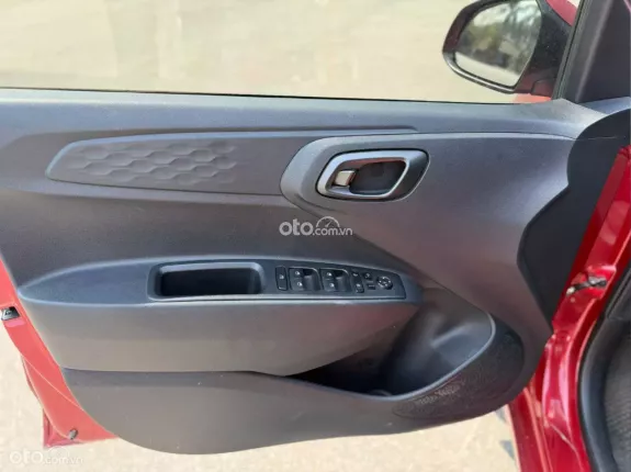 Hyundai Grand i10 Hatchback 1.2 AT 2022 - Xe đẹp, chủ đi giữ gìn, giá tốt