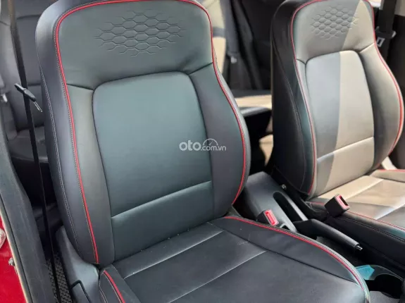 Hyundai Grand i10 Hatchback 1.2 AT 2022 - Xe đẹp, chủ đi giữ gìn, giá tốt