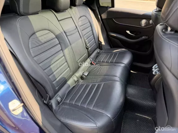 Mercedes-Benz GLC 300 4Matic 2020 - Xe trang bị nhiều option, cực đẹp