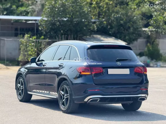 Mercedes-Benz GLC 300 4Matic 2020 - Xe trang bị nhiều option, cực đẹp