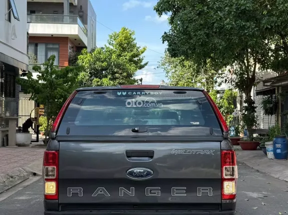 Ford Ranger XLS 2.2 4x2 AT 2019 - Giá tốt