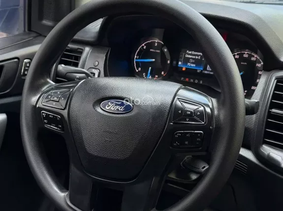 Ford Ranger XLS 2.2 4x2 AT 2019 - Giá tốt