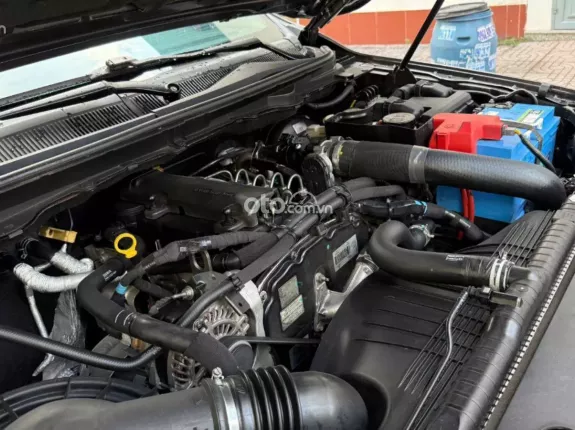 Ford Ranger XLS 2.2 4x2 AT 2019 - Giá tốt