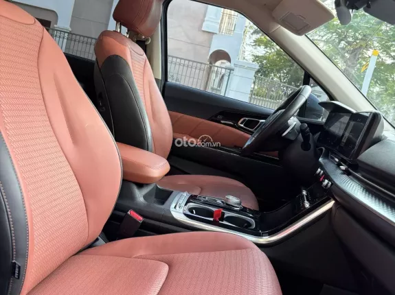 Kia Carnival 3.5G Signature 2022 - MPV Full Size bán chạy nhất phân khúc