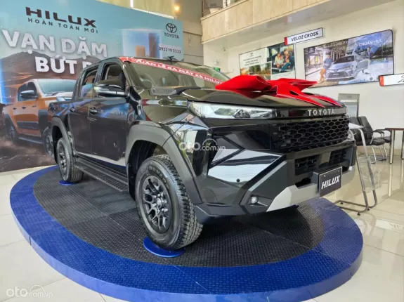 Toyota Hilux 2026 - Phiên bản PRO 2.8 AT 1 cầu 4x2 - TẶNG BẢO HIỂM 1 NĂM