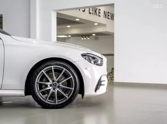 Mercedes-Benz E300 AMG 2021 - Mercedes E300 AMG 2021 lướt nhẹ cực đẹp