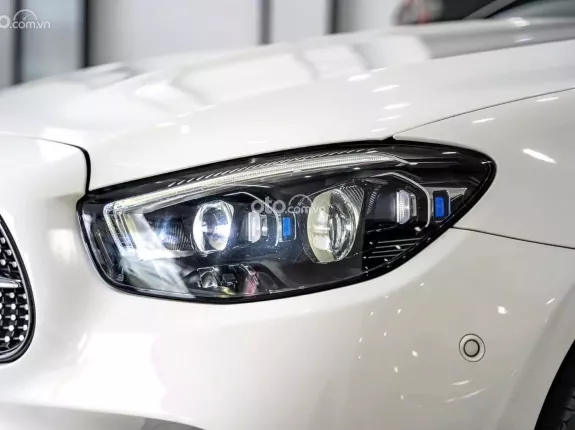 Mercedes-Benz E300 AMG 2021 - Mercedes E300 AMG 2021 lướt nhẹ cực đẹp