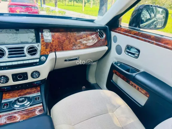 Rolls-Royce Ghost Series II  2010 - Rolls Royce Ghost 6.6 V12 2010 siêu đẹp