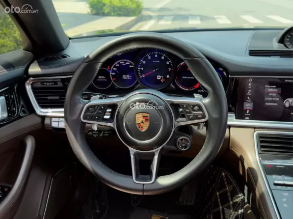 Porsche Panamera 4 Executive 2019 - Porsche Panamera 4 Executive 2019