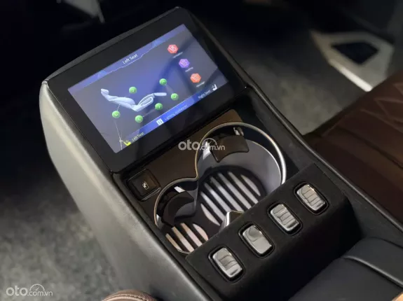 Mercedes-Benz V250 Luxury 2022 - V250 Luxury 2022 lên full Maybach