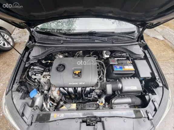 Hyundai Elantra   2.0 AT 2019 - Xe cực đẹp, đăng ký 2020