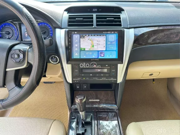 Toyota Camry 2.0E 2015 - Xe đăng ký lần đầu 2016, biển Hà Nội