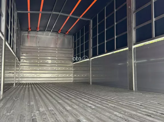 Isuzu FRR 650 2025 - Mui Bạt Bửng Nhôm Lượm Có Sẵn Giao Ngay