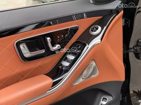 Mercedes-Benz S450 4Matic Luxury 2022 - Xe màu đen nội thất nâu, đăng ký 2023