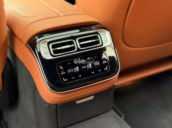 Mercedes-Benz S450 4Matic Luxury 2022 - Xe màu đen nội thất nâu, đăng ký 2023