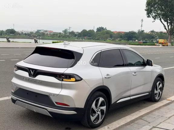 VinFast VF8 Eco 2023 - Xe siêu mới đẹp, cần bán gấp