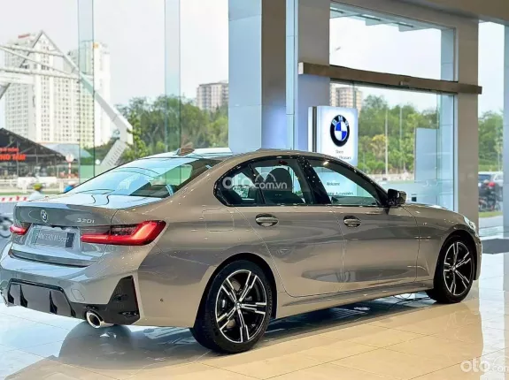 BMW 330i 2025 - Giá tốt nhất HCM