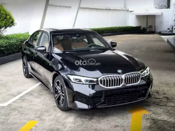 BMW 330i 2025 - Giá tốt nhất HCM