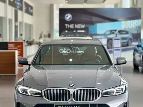BMW 330i 2025 - Giá tốt nhất HCM