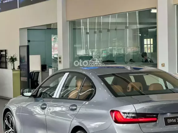BMW 330i 2025 - Giá tốt nhất HCM