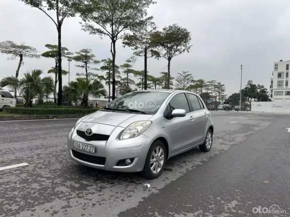 Toyota Yaris 1.3G 2011 - Toyota Yaris 1.3G 2011