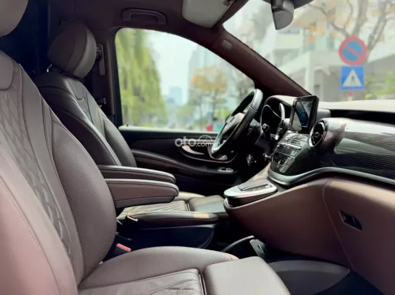 Mercedes-Benz V250 Luxury 2022 - V250 Luxury lên full Maybach 2022