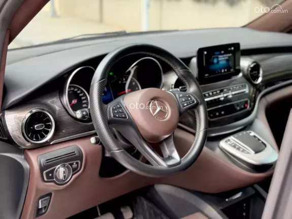 Mercedes-Benz V250 Luxury 2022 - V250 Luxury lên full Maybach 2022